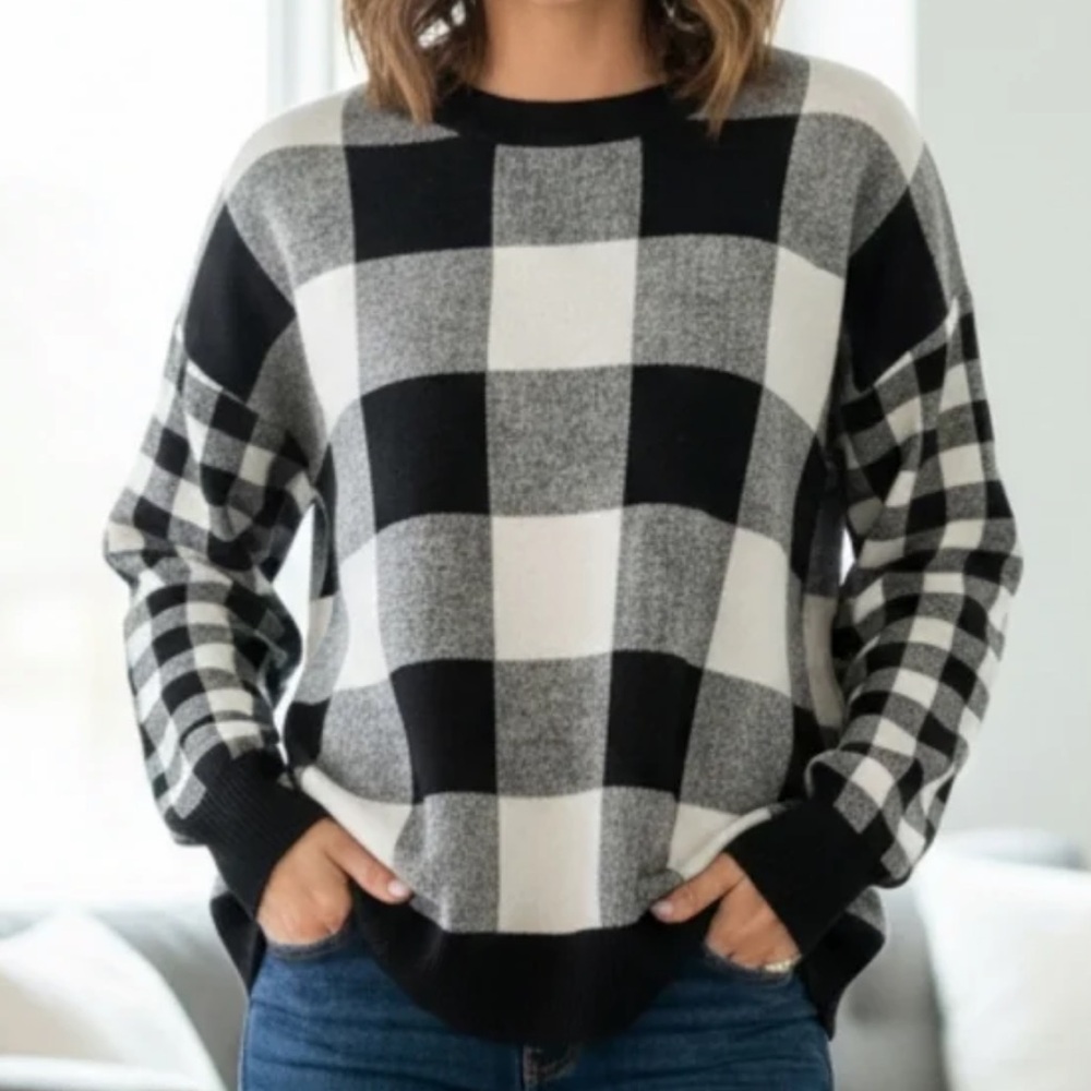 Rachel Zoe Black & White Buffalo Check Plaid Long Sleeve Crew Neck Sweater